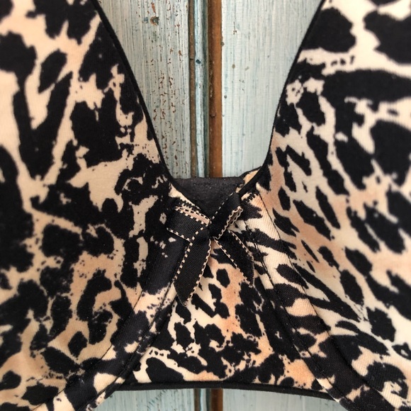 Soft & silky animal print bra, size 38D by Maidenform - Picture 2 of 7